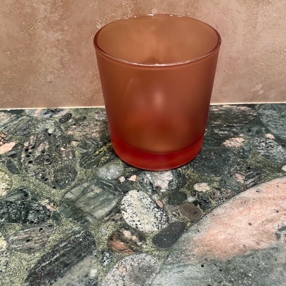 Mike and Ally Ming Soap Dish and Tumbler - Picture 14 of 14